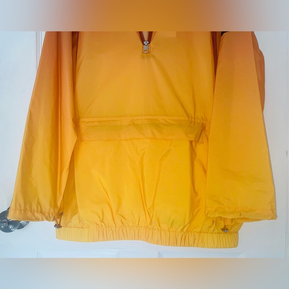 Calvin Klein water resistant jacket (S) - Picture 4 of 13